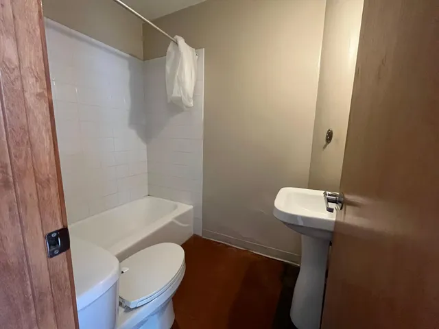 $79,500 | 488 Wabasha Street North, Unit 305, St. Paul, MN 55101