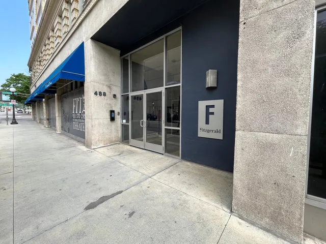 $79,500 | 488 Wabasha Street North, Unit 305, St. Paul, MN 55101