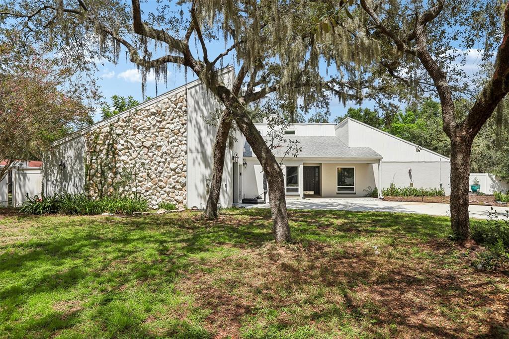 4603 Ridgecliff Drive Brandon, FL 33511 - Photo 3 of 62 Gallery Image 3