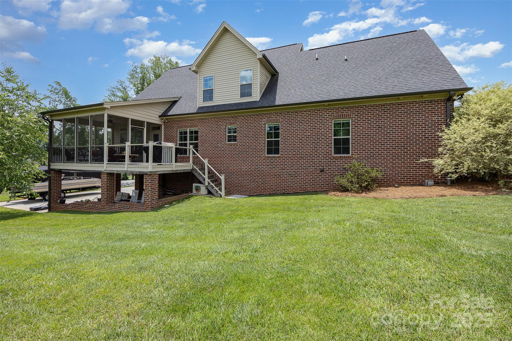 375 Pebblestone Court Lexington, NC 27295 - Photo 28 of 34 a view of a house with backyard and garden
