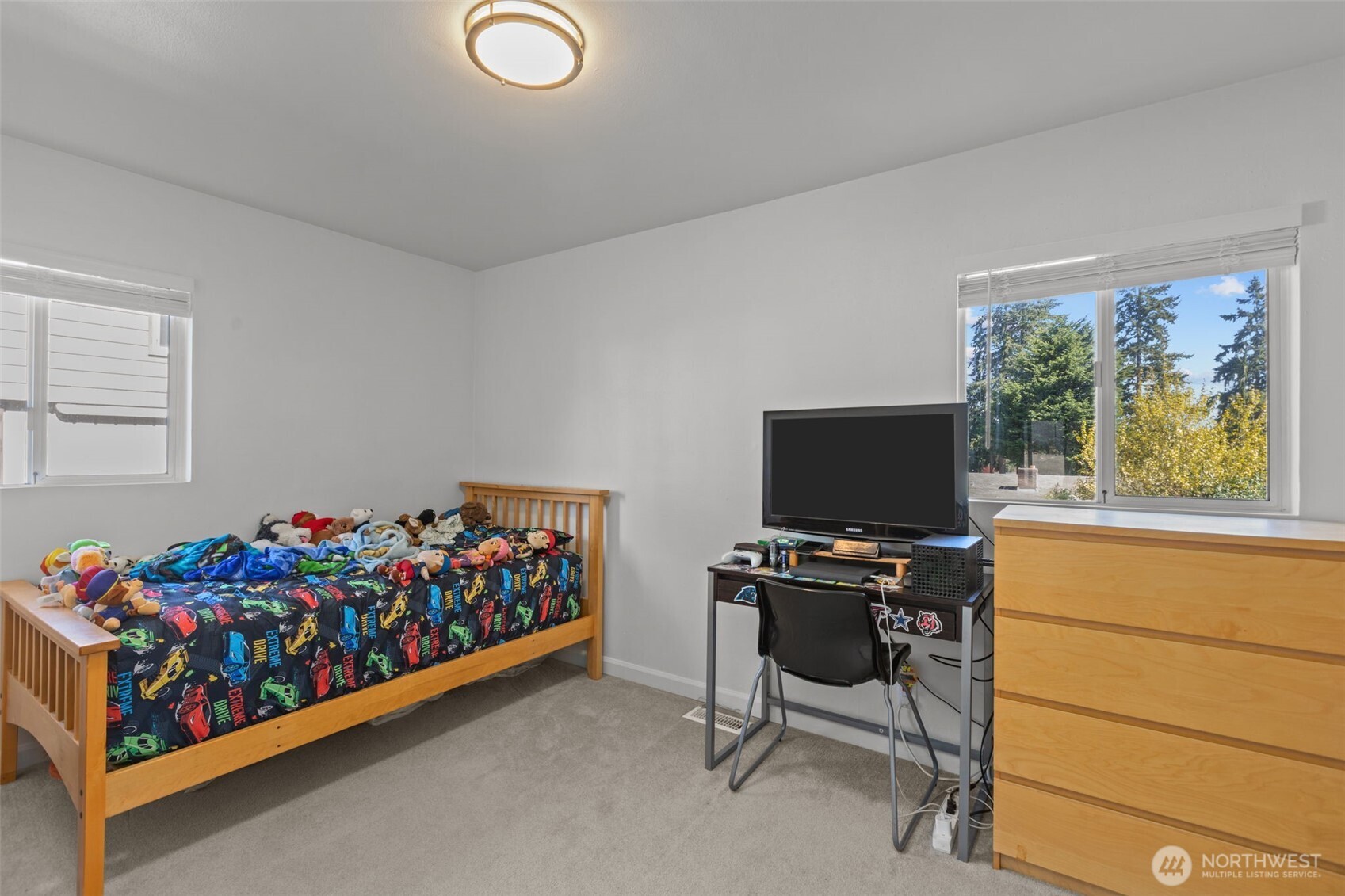22511 82nd Avenue West Edmonds, WA 98026 - Photo 22 of 38
