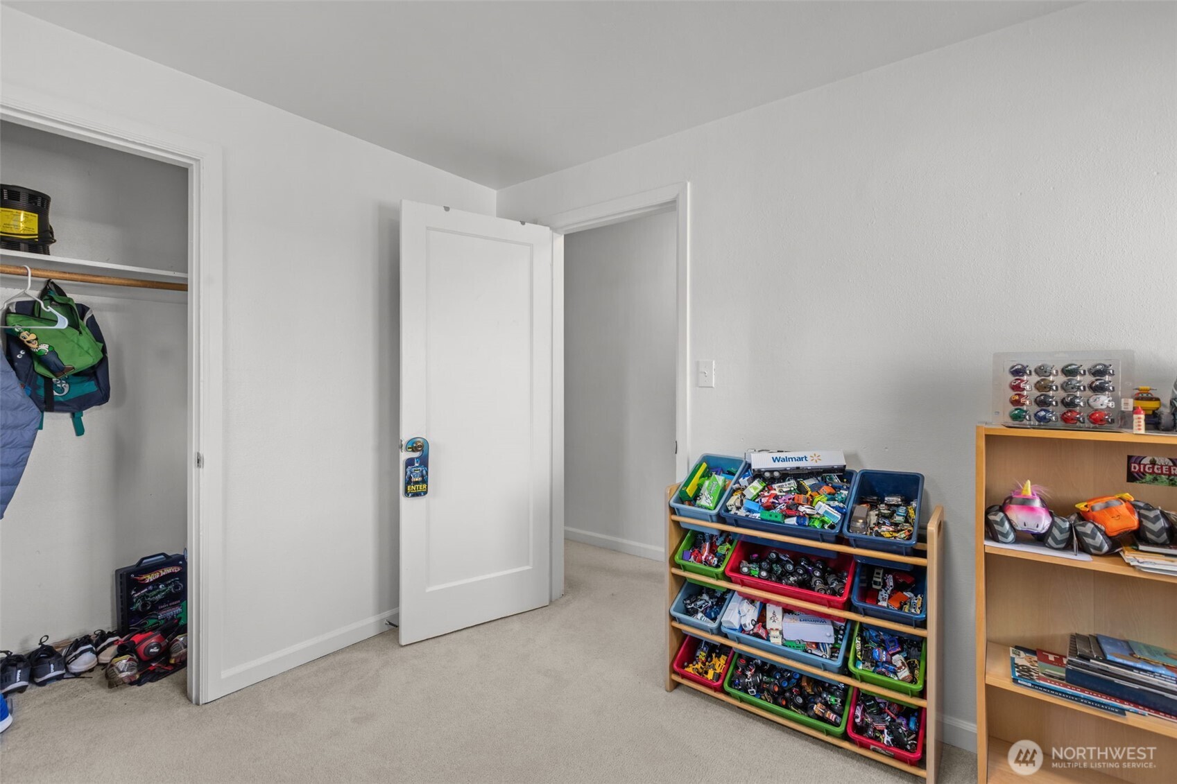 22511 82nd Avenue West Edmonds, WA 98026 - Photo 24 of 38