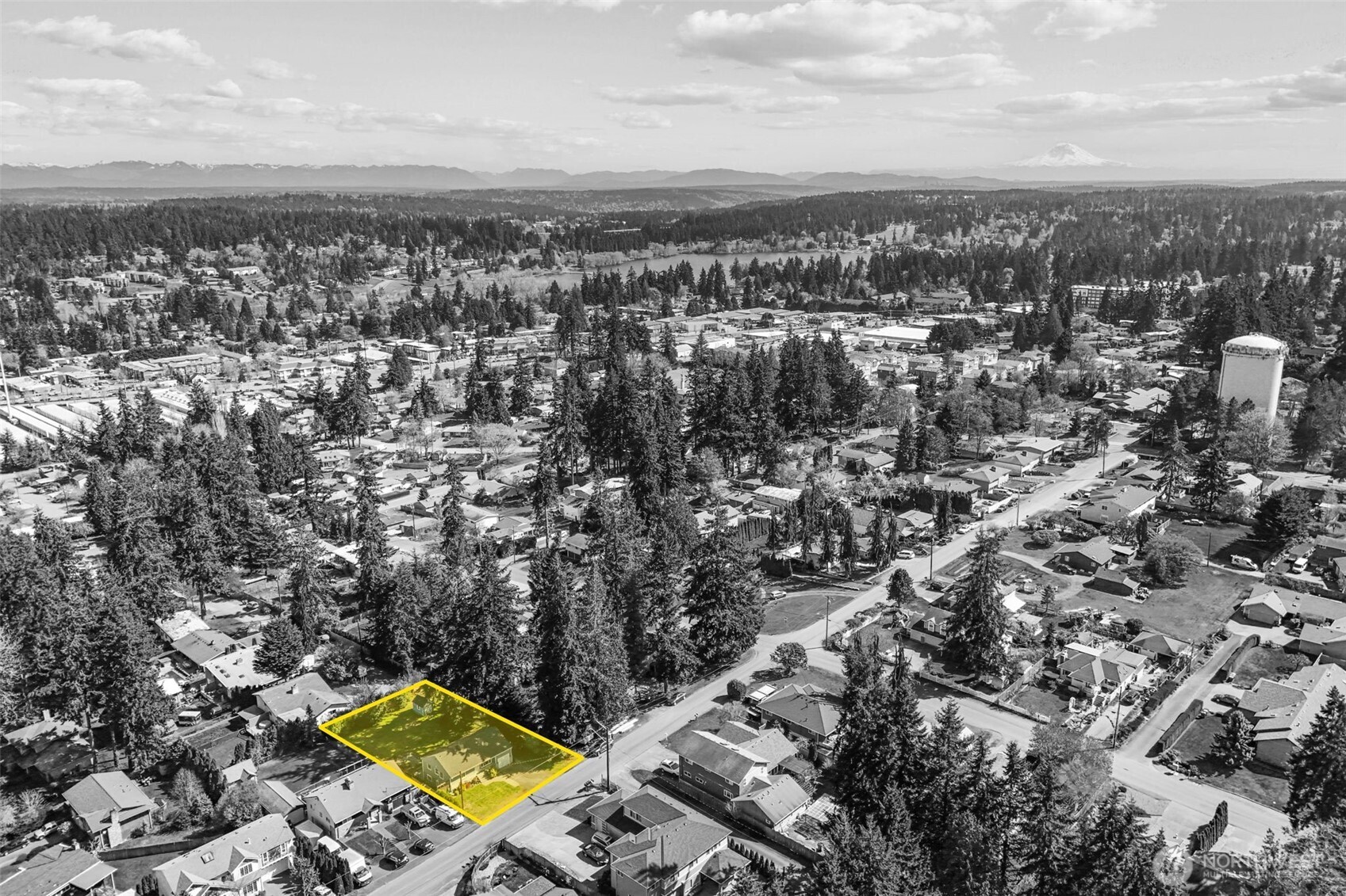 22511 82nd Avenue West Edmonds, WA 98026 - Photo 37 of 38