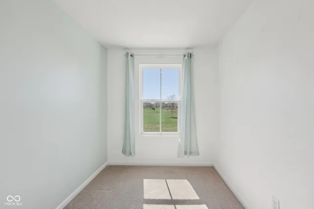 $319,700 | 1375 Cascades Drive, Greenfield, IN 46140