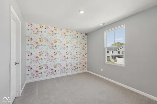 $319,700 | 1375 Cascades Drive, Greenfield, IN 46140