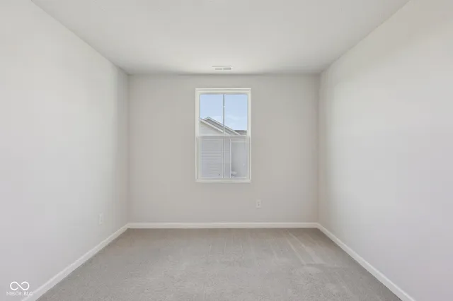 $319,700 | 1375 Cascades Drive, Greenfield, IN 46140