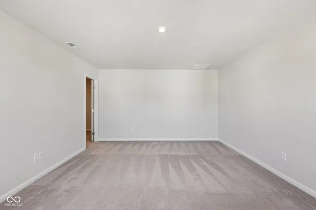 $319,700 | 1375 Cascades Drive, Greenfield, IN 46140