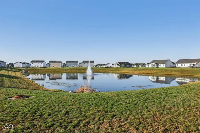 $319,700 | 1375 Cascades Drive, Greenfield, IN 46140