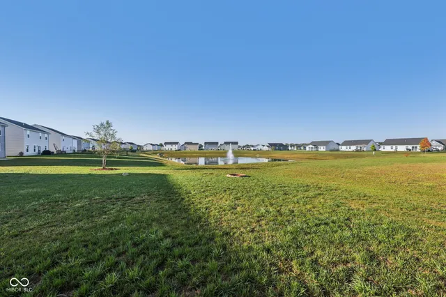 $319,700 | 1375 Cascades Drive, Greenfield, IN 46140