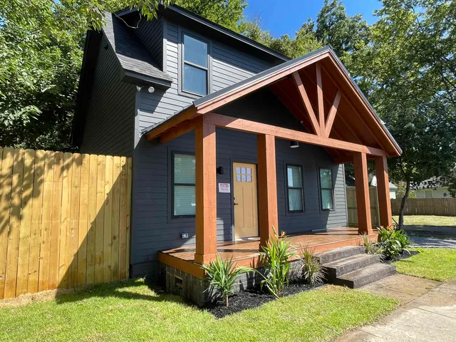 $2,350 | 850 Roland Street, Memphis, TN 38114