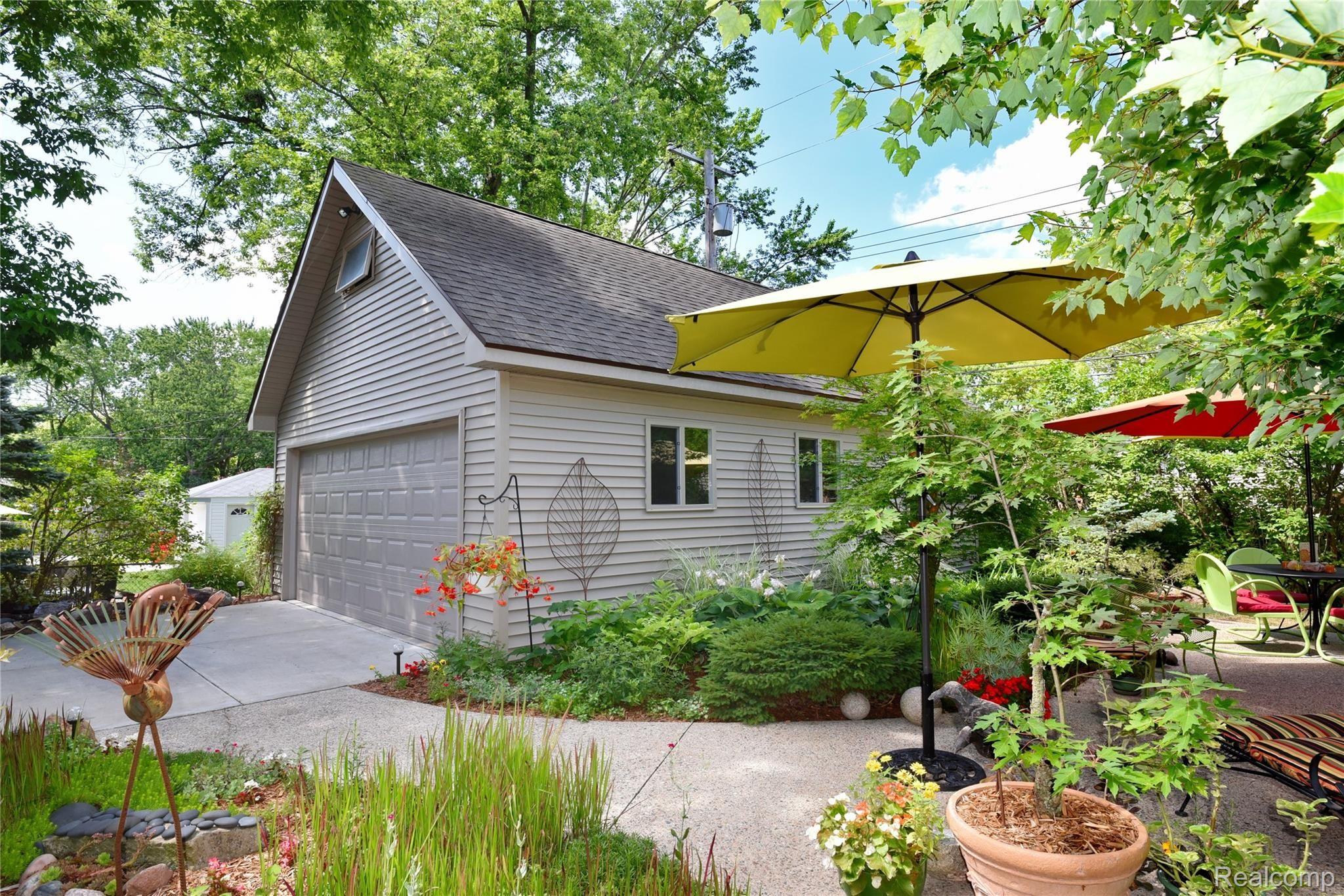 1377 Maple Drive Rochester, MI 48307 - Photo 41 of 42 1377 Maple Drive_41.JPG