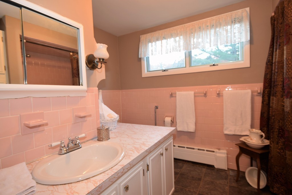 1774 Providence Road Northbridge, MA 01534 - Photo 20 of 26 Gallery Image 20