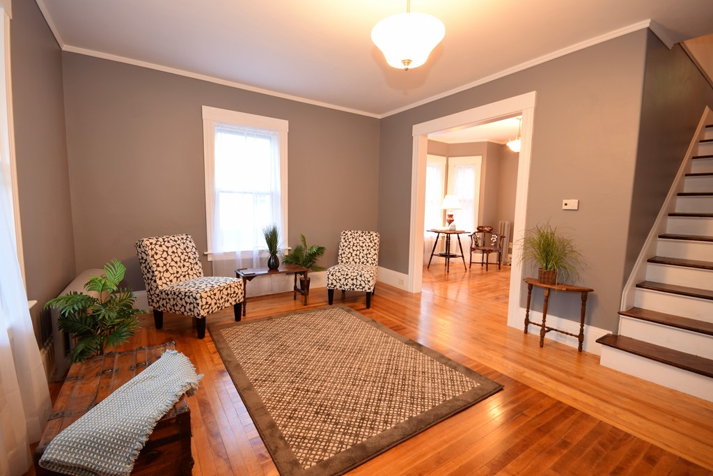 1774 Providence Road Northbridge, MA 01534 - Photo 4 of 26 Gallery Image 4