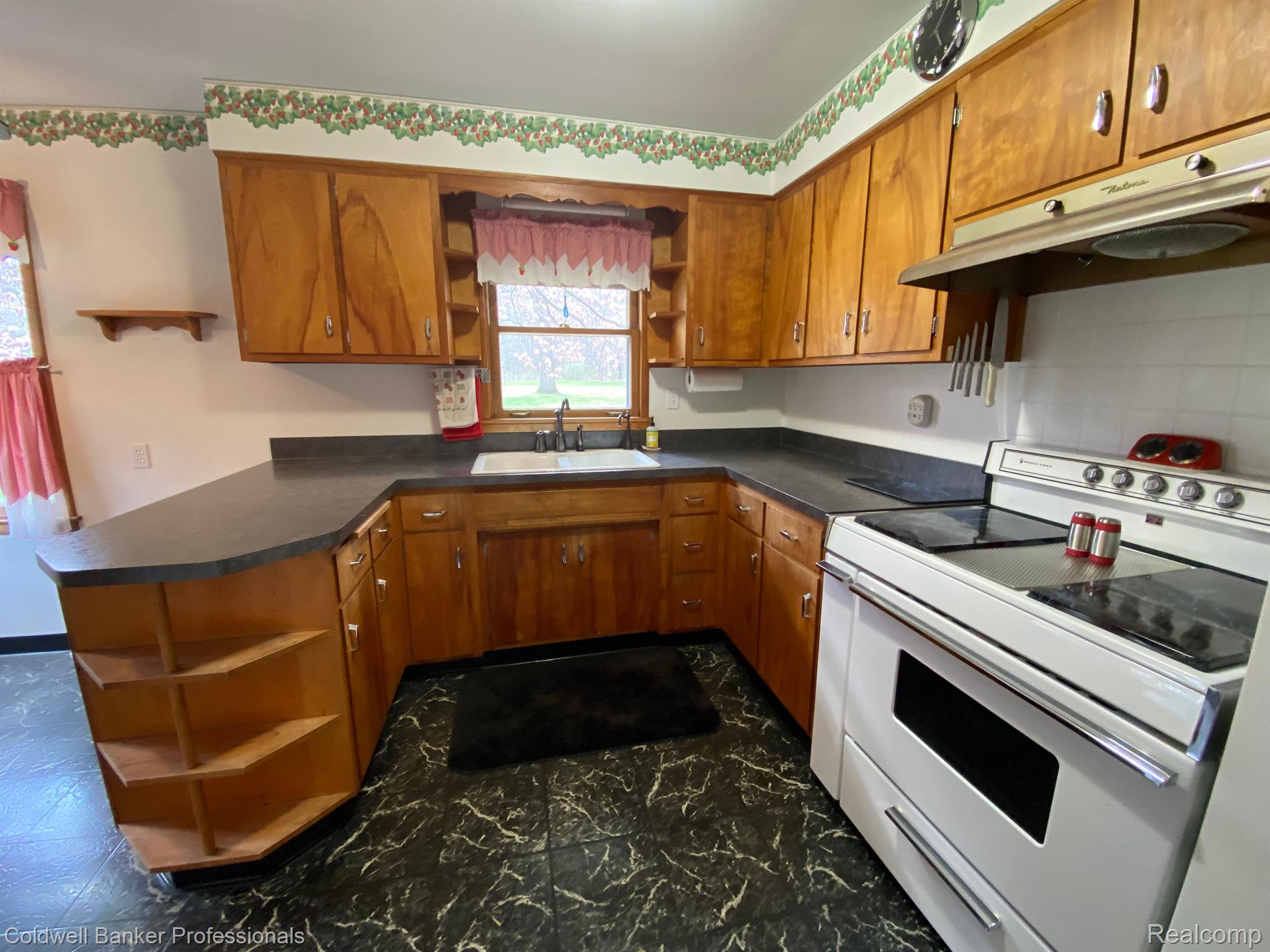 2735 Millville Road Lapeer, MI 48446 - Photo 23 of 33 Gallery Image 23