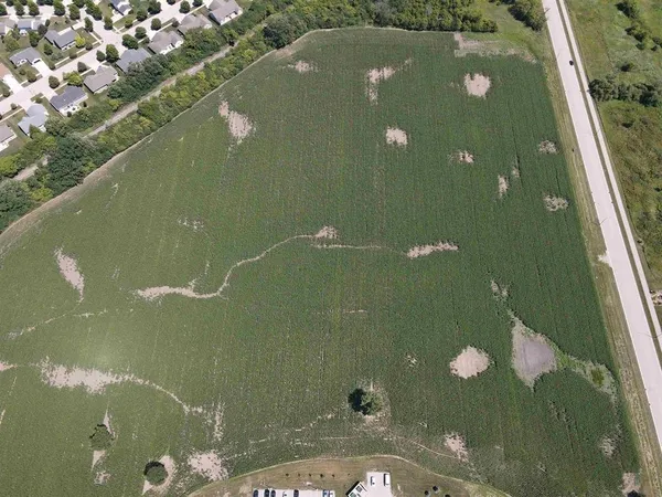 $811,500 | 381 Police Memorial Drive, Fond du Lac, WI 54935