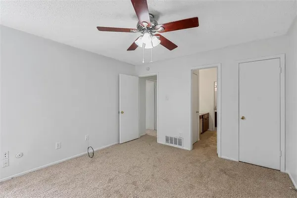 $1,650 | 2160 Fleur De Lis Court, Arlington, TX 76012