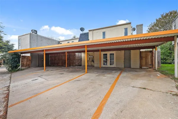 $1,650 | 2160 Fleur De Lis Court, Arlington, TX 76012