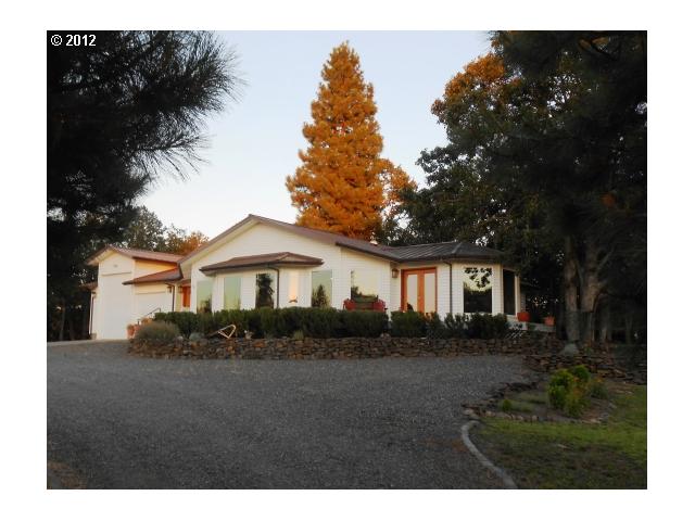 2175 State Road Mosier, OR 97040 - Photo 1 of 15 Gallery Image 1