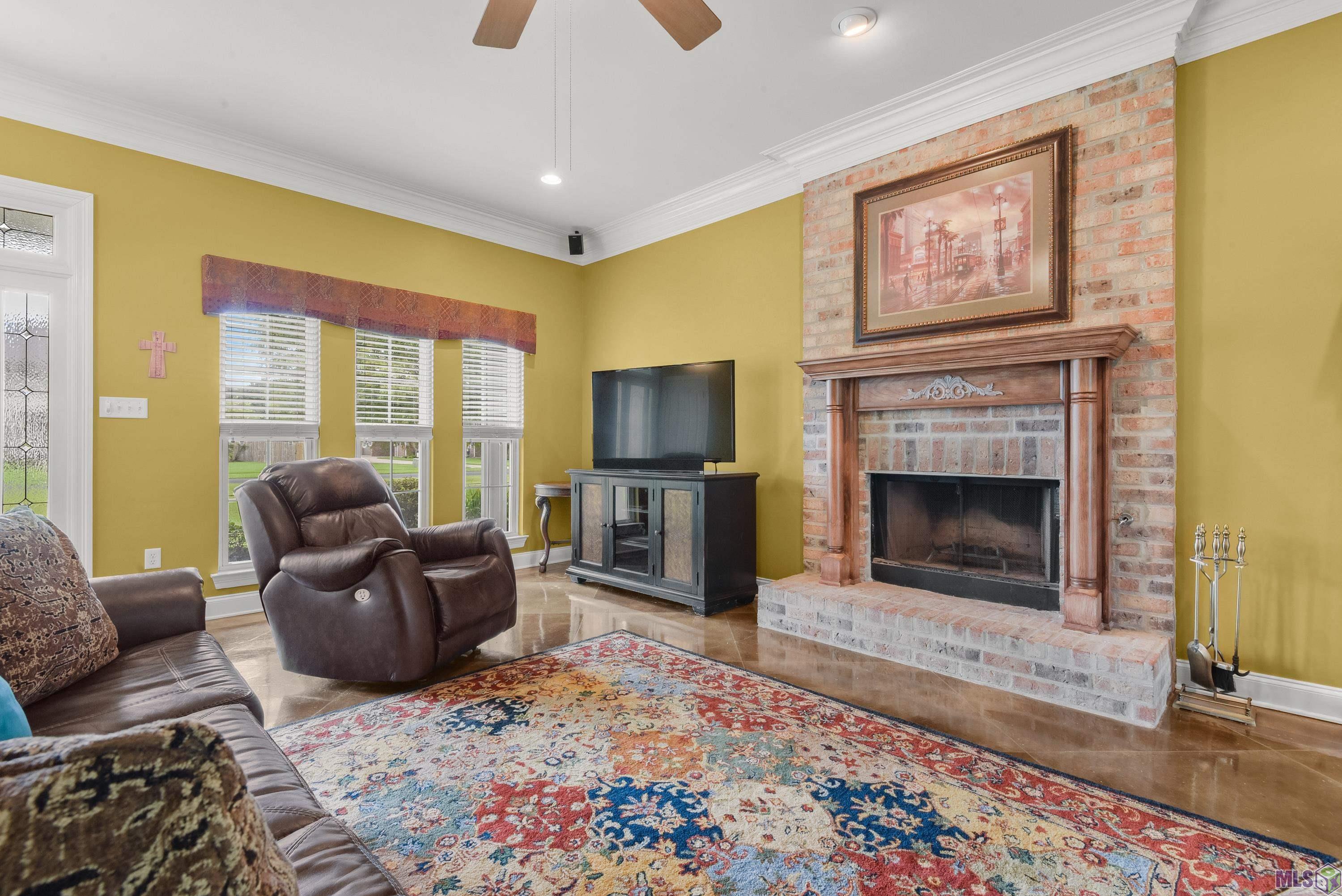 16257 Jay Road Prairieville, LA 70769 - Photo 3 of 23 Gallery Image 3