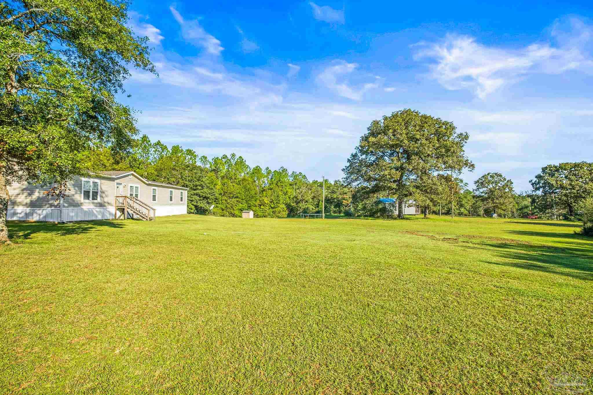 8085 Blackwater Ridge Road Milton, FL 32570 - Photo 4 of 31 Gallery Image 4