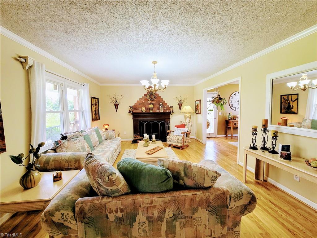 3757 Frye Bridge Road Clemmons, NC 27012 - Photo 8 of 44 Gallery Image 8