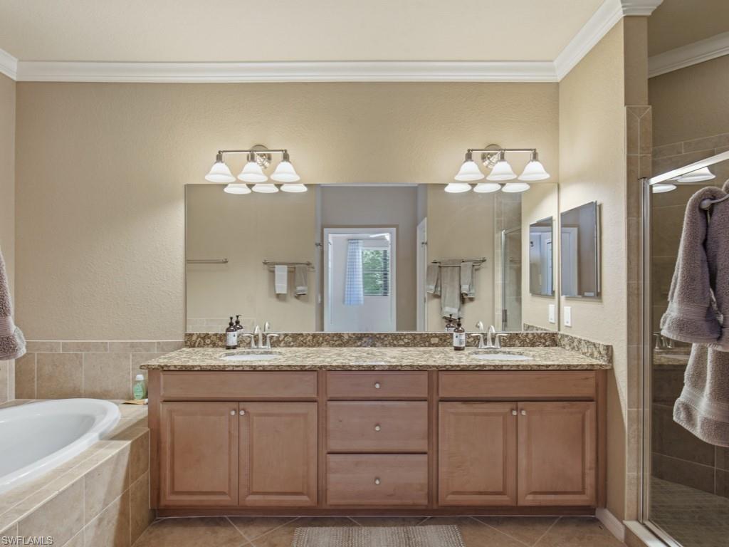 9502 Napoli Lane, Unit 26201 Naples, FL 34113 - Photo 15 of 47