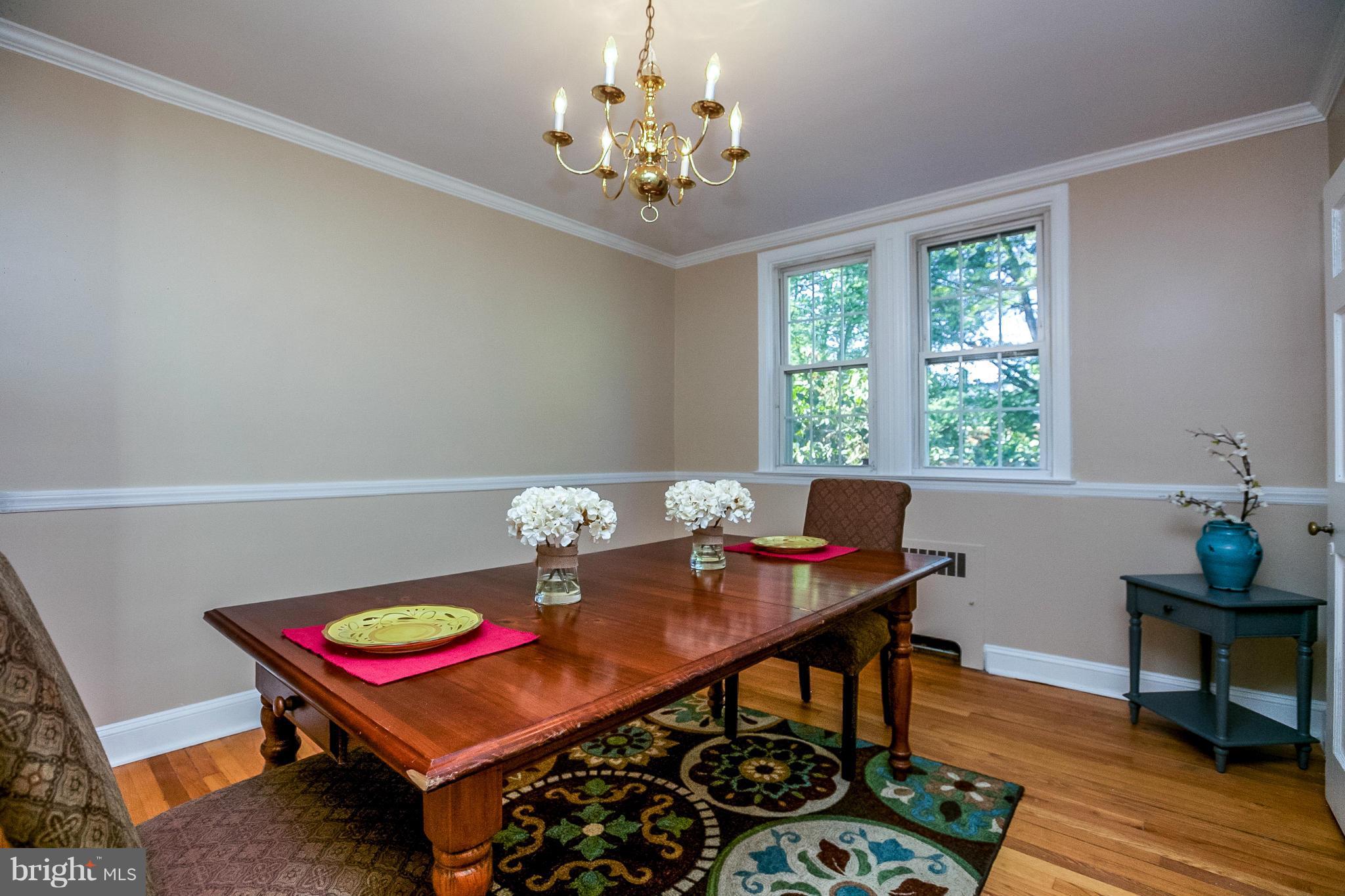 118 Murdock Road Baltimore, MD 21212 - Photo 5 of 27 Dining Room