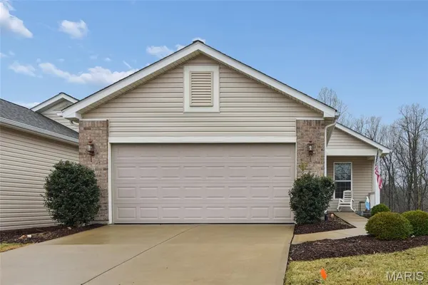 $323,000 | 849 Elaine Drive, O'Fallon, MO 63366