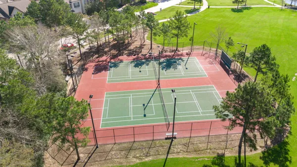 $625,000 | 31 South Victoriana Circle, Spring, TX 77389