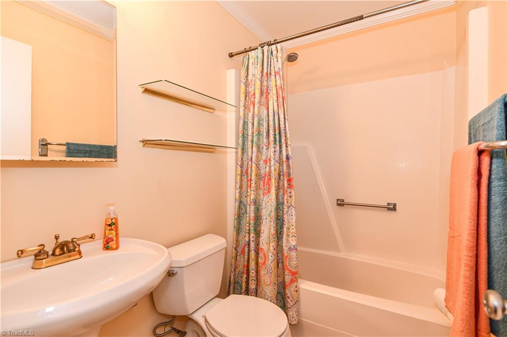 7407 Haw Ridge Road Summerfield, NC 27358 - Photo 21 of 29