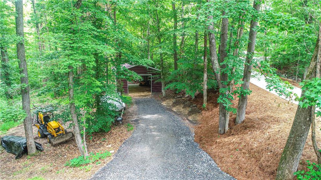 7407 Haw Ridge Road Summerfield, NC 27358 - Photo 8 of 29