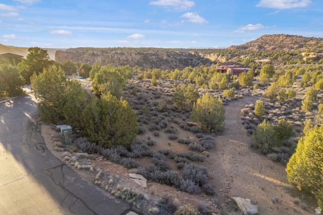 3008 Navajo Way Springdale, UT 84767 - Photo 14 of 16 View of mountain background