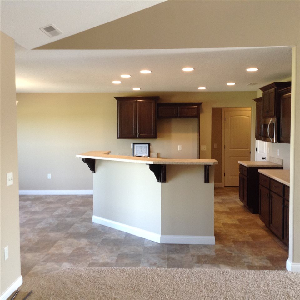 726 Sycamore Street Decatur, IN 46733 - Photo 4 of 16