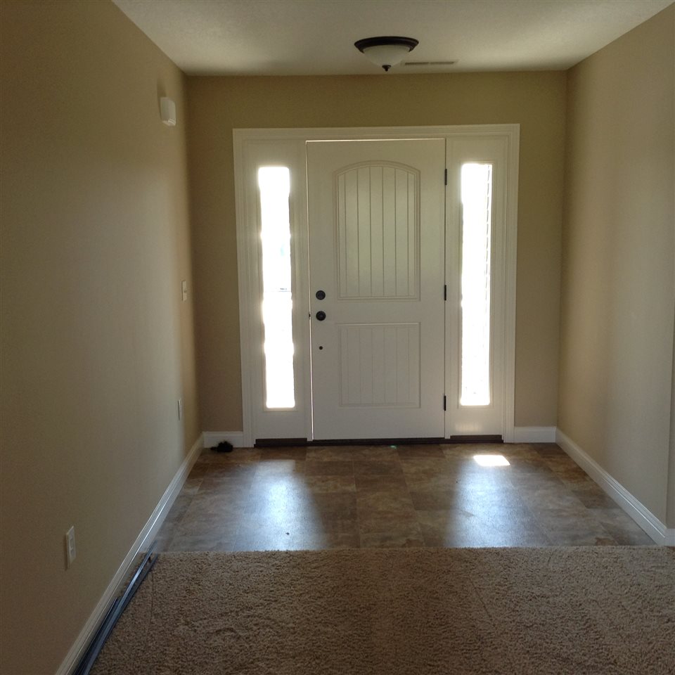 726 Sycamore Street Decatur, IN 46733 - Photo 9 of 16
