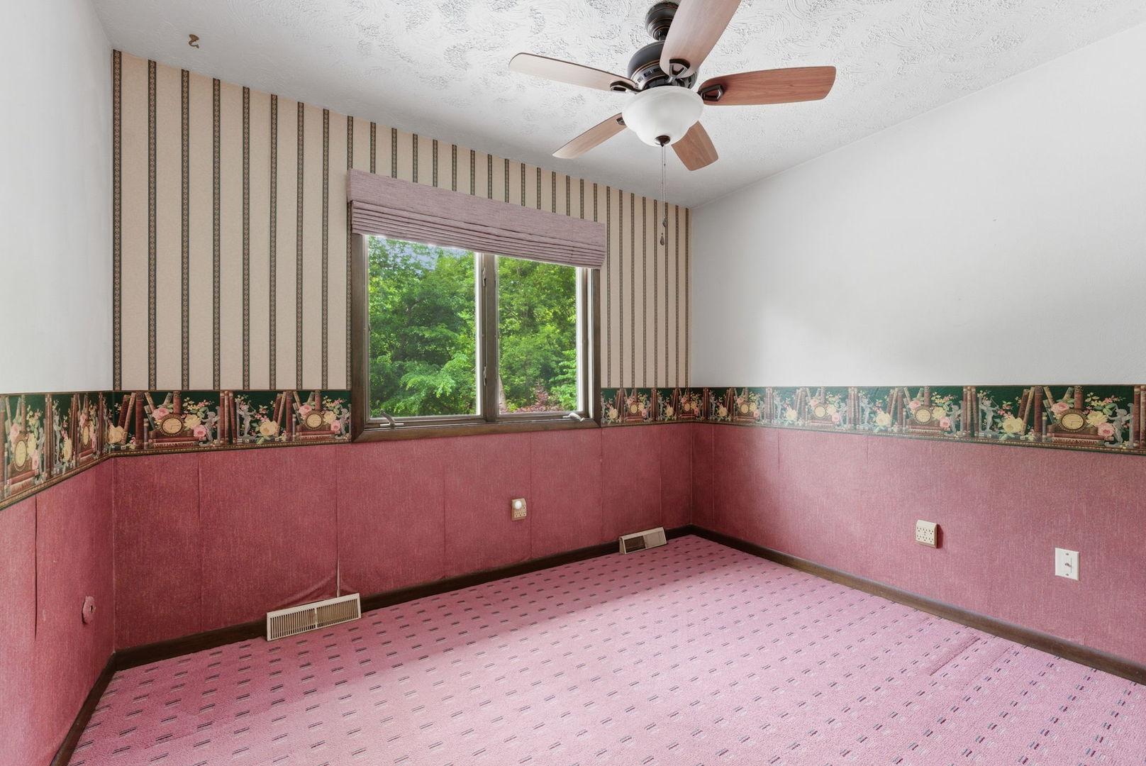 3001 2nd Street Moline, IL 61265 - Photo 17 of 36