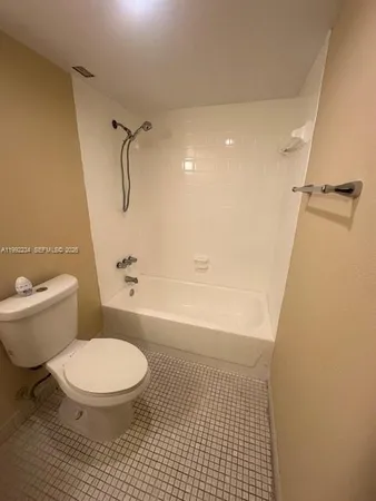 $190,000 | 9001 Southwest 77th Avenue, Unit C705, Miami, FL 33156