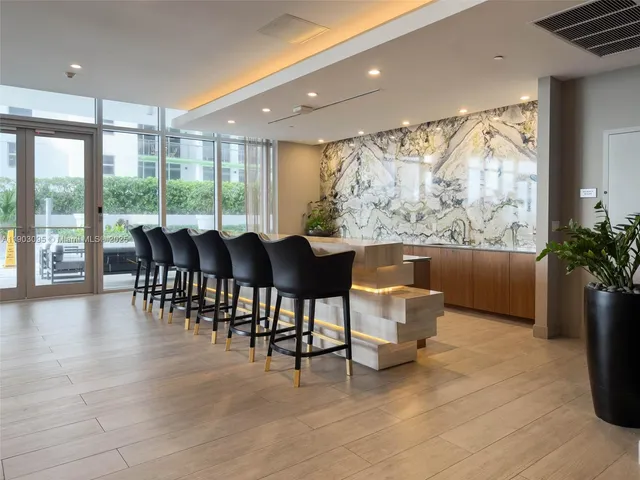 $795,000 | 488 Northeast 18th Street, Unit 2301, Miami, FL 33132