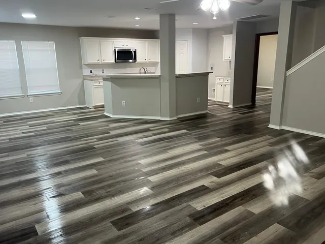 $2,400 | 6319 Sunlit Orchard Drive, Houston, TX 77072