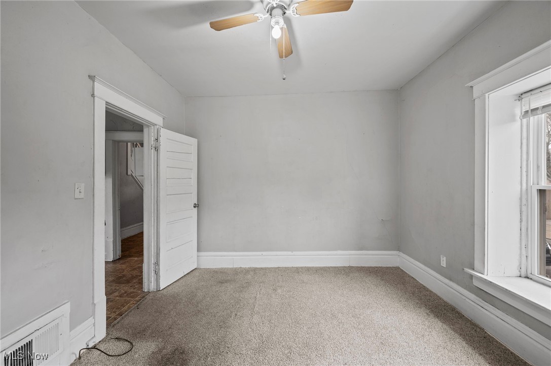 528 Rentschler Street Akron, OH 44304 - Photo 15 of 28 Gallery Image 15