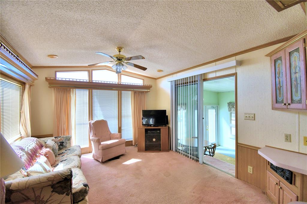 251 Patterson Road, Unit H54 Haines City, FL 33844 - Photo 18 of 47