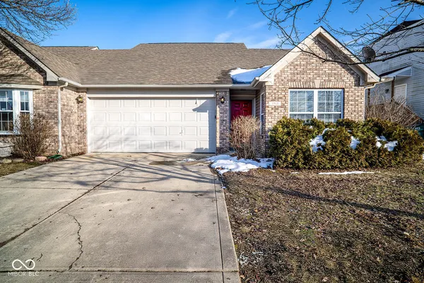 $220,000 | 1941 Acorn Boulevard, Franklin, IN 46131