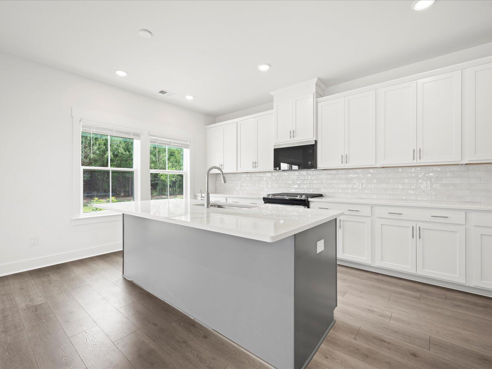 355 Calm Water Way Summerville, SC 29486 - Photo 14 of 53 14-DSC01334