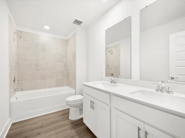 $472,990 | 355 Calm Water Way, Summerville, SC 29486