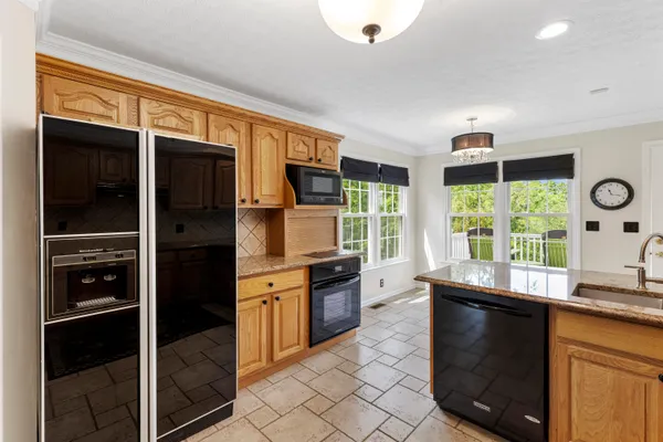 $835,000 | 2285 Lubna Drive, Christiansburg, VA 24073