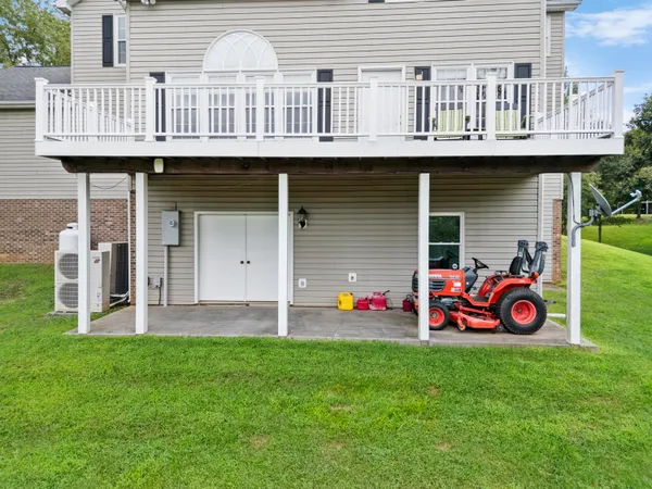 $835,000 | 2285 Lubna Drive, Christiansburg, VA 24073