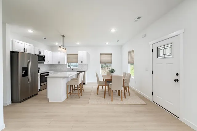 $224,500 | 210 State Rd S-42-7231, Cowpens, SC 29330