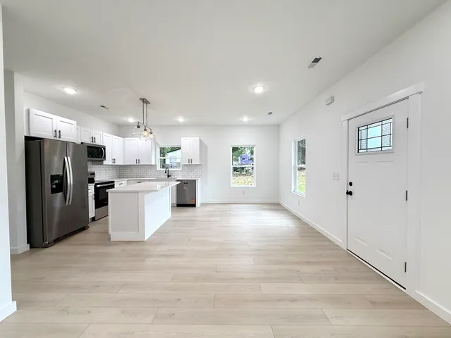 $224,500 | 210 State Rd S-42-7231, Cowpens, SC 29330