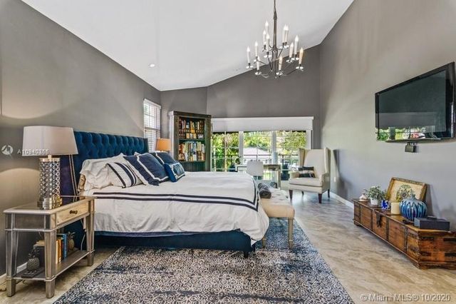 $1,170,000 | 4220 South Alhambra Circle, Coral Gables, FL 33146