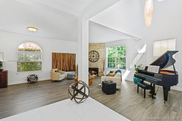 $1,170,000 | 4220 South Alhambra Circle, Coral Gables, FL 33146