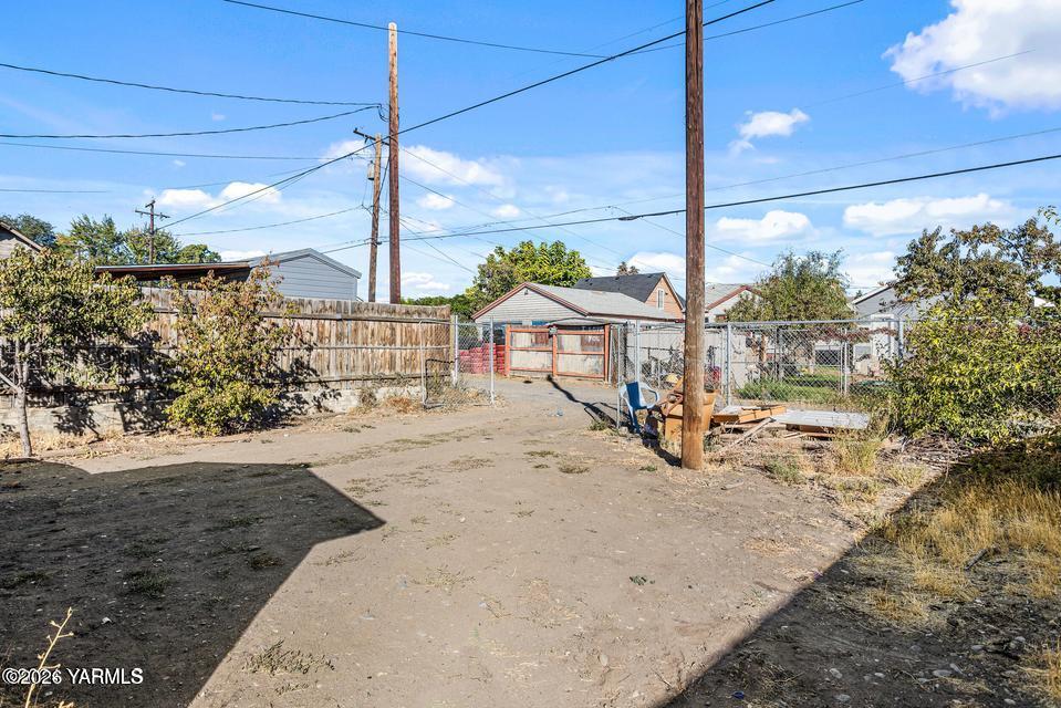 1215 Cherry Avenue Yakima, WA 98902 - Photo 17 of 17 1215 Cherry Ave.